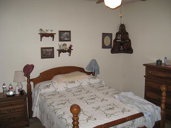 3rd image of 1808 Twin Pine Dr