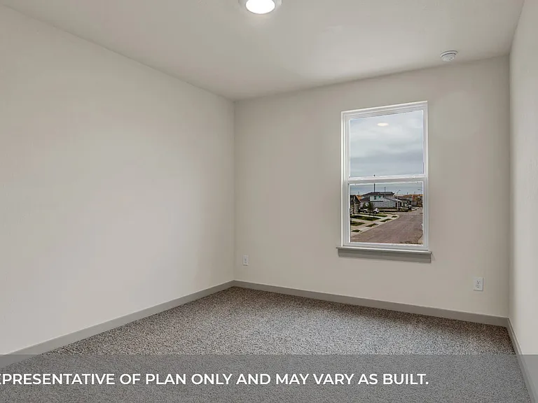105 Folsom St — Photo 6