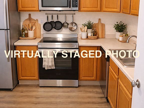 4th image of 16 4th St #2