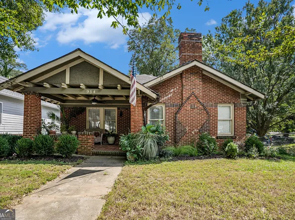 954 White St SW, Atlanta, GA 30310