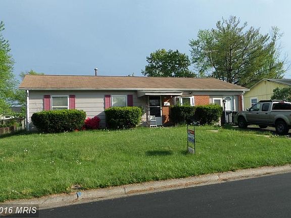 2nd image of 604 S Alder Ave