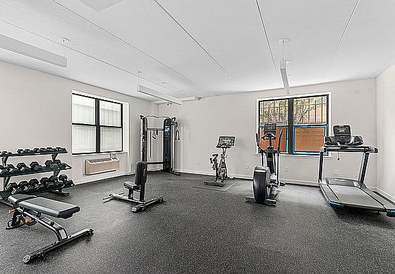 5th image of 129 Boerum Pl APT 2B