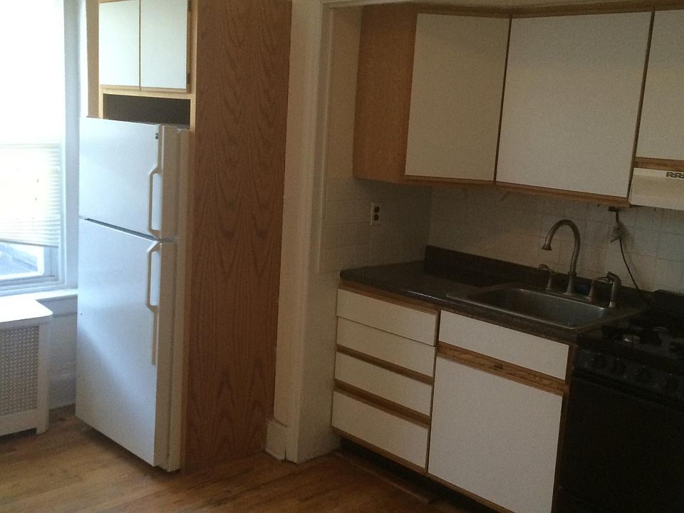 1st image of 501 Millburn Ave #3