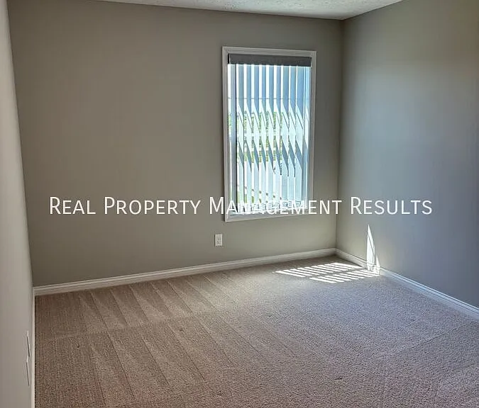 4817 White Chapel Dr — Photo 12
