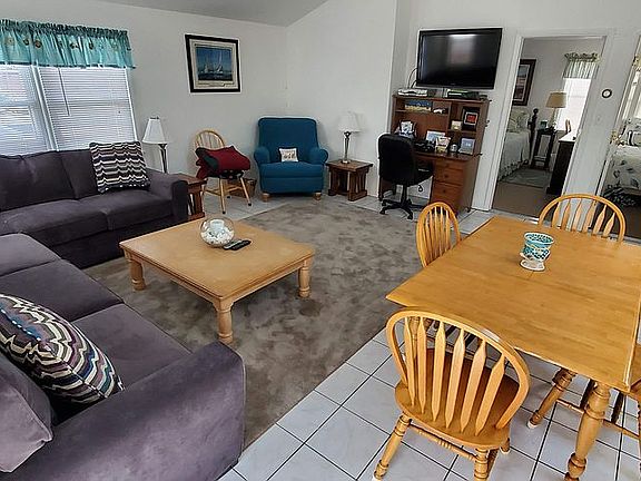 Main Family / Dining room