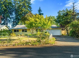7613 12th Way NE, Olympia, WA 98516