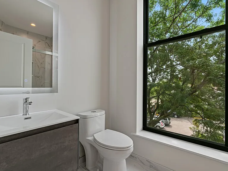 5131 N Lincoln Ave #301 — Photo 10