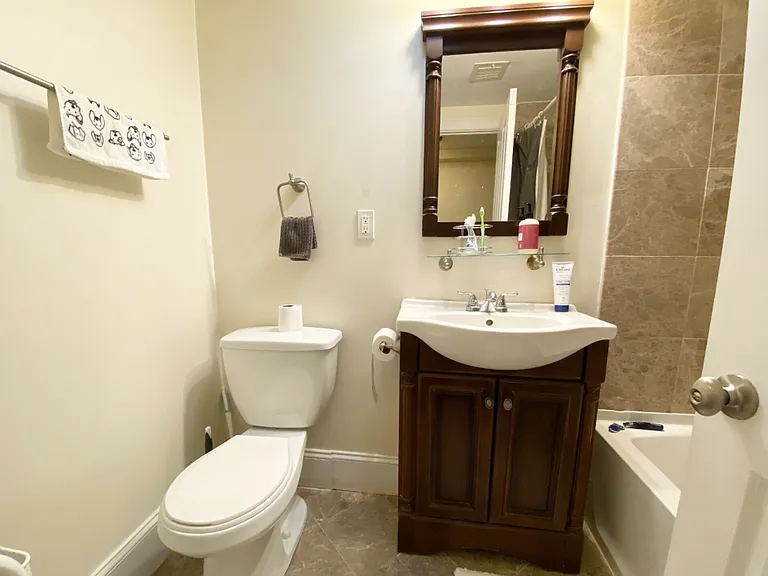 178 Hillside St #1F — Photo 9