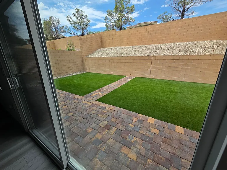 3339 Dancing Waters St — Photo 9