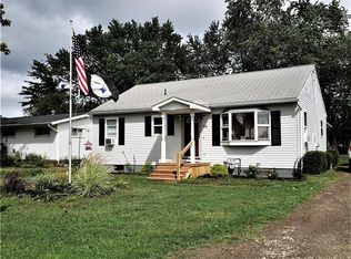 136 Seymour St, Fredonia, NY 14063