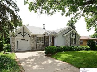 4229 A St, Omaha, NE 68105
