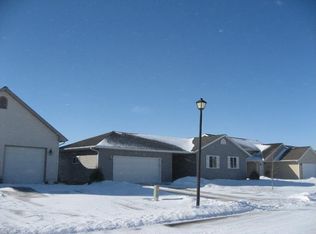 123 4th St, Nicollet, MN 56074