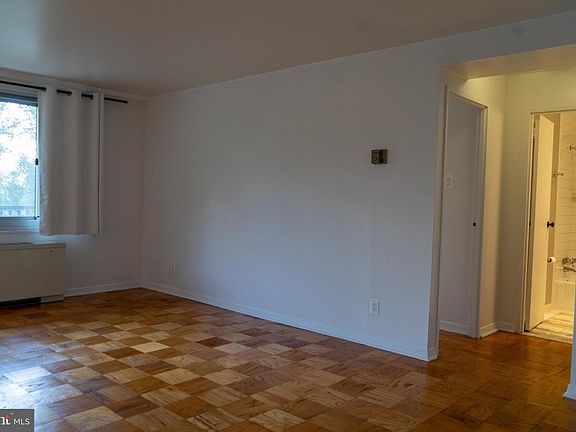 5th image of 1900 Lyttonsville Rd APT 612