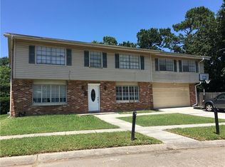 4201 Napoli Dr, Metairie, LA 70002