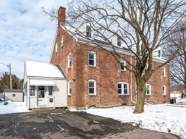 18 Beech Street #A, Newmarket, NH 03857