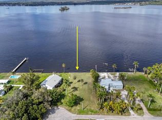 4385 E Riverside Dr, Fort Myers, FL 33905