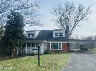 900 W 2nd Ave, Lenoir City, TN 37771