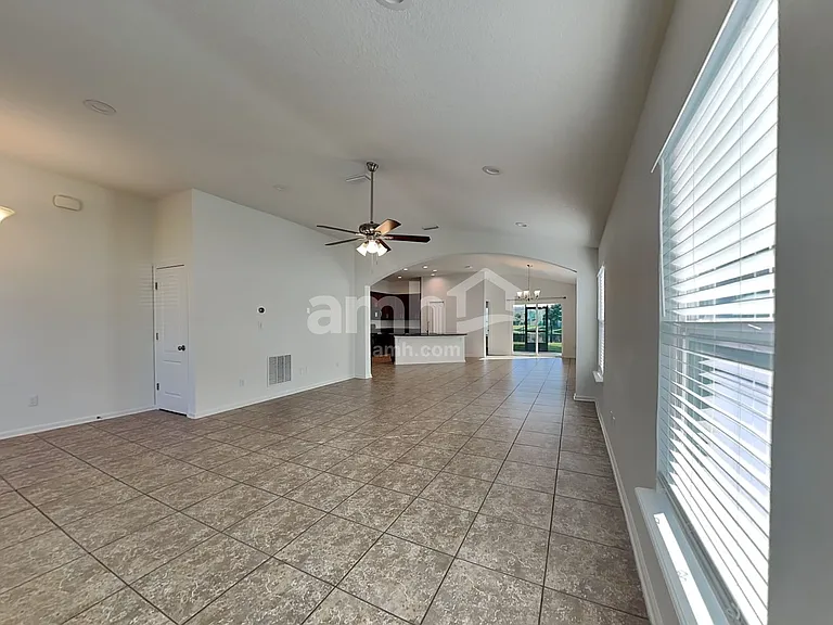1045 Bains Lake Dr — Photo 6