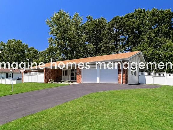 2nd image of 2545 Baltusrol Dr