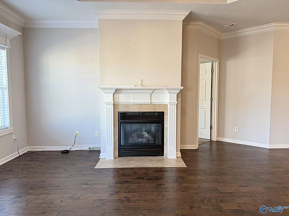 4th image of 14 Moore Farm Cir NW Unit 14