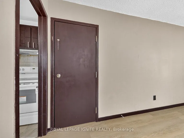 88 S Edgely Ave #UPPER — Photo 8