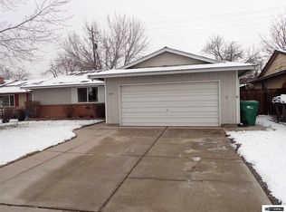 3151 Meadowlands Dr, Sparks, NV