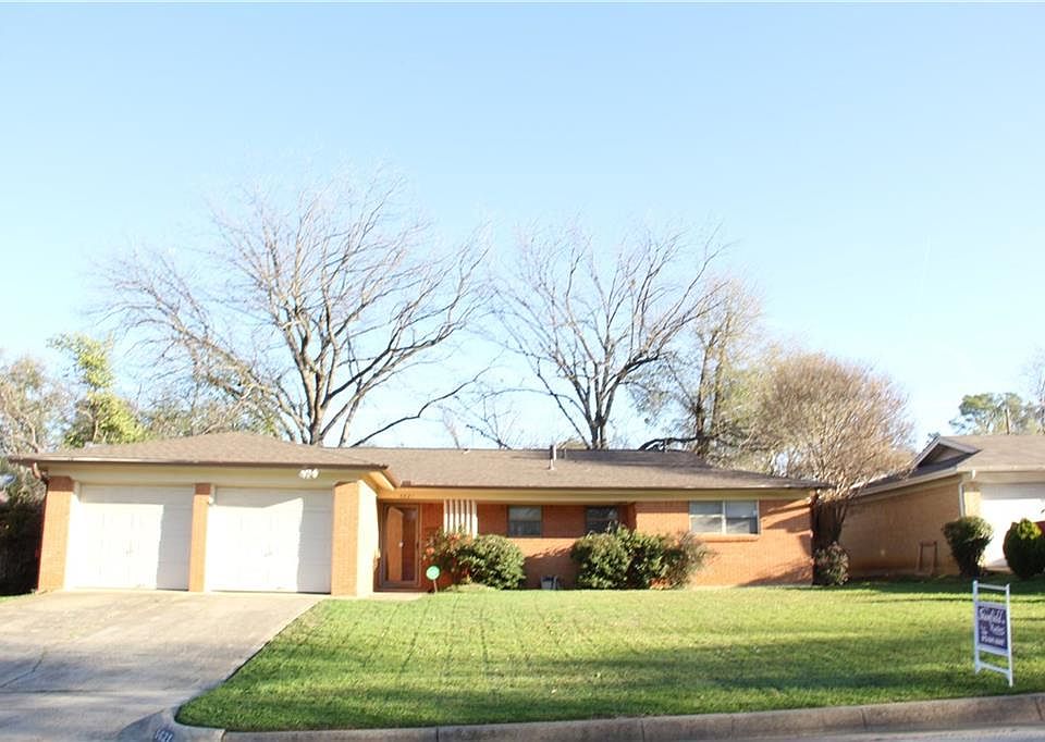 1st image of 6621 Yosemite Dr