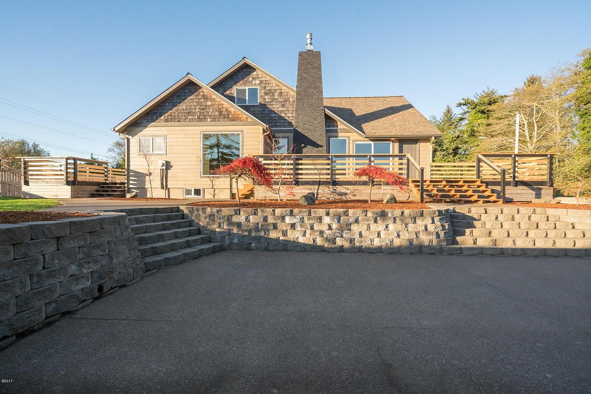 931 NE Grant St, Newport, OR 97365 | Zillow