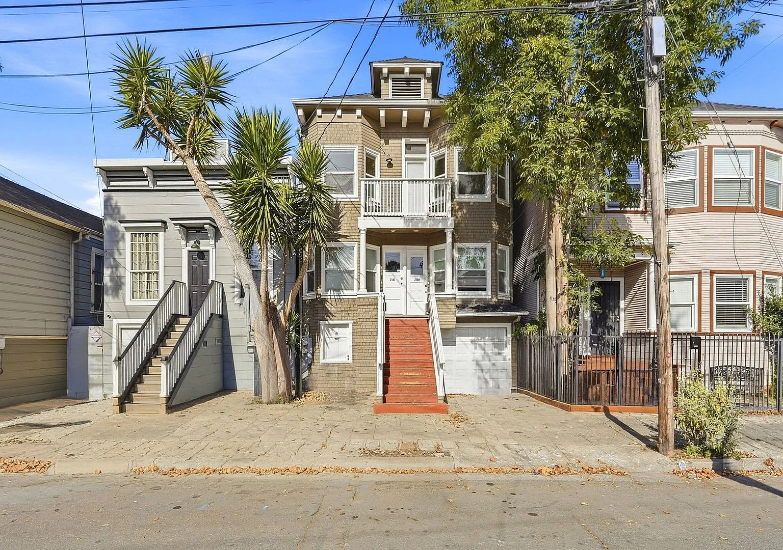 2535-2533 Filbert Street — Photo 1