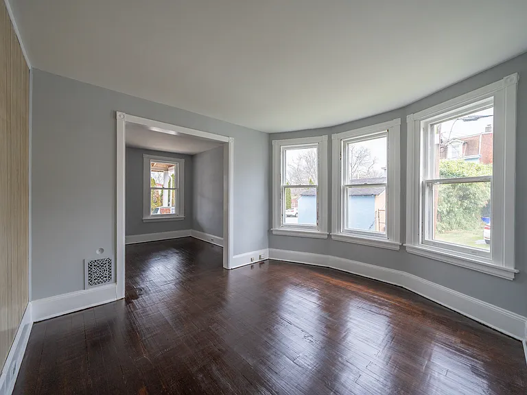 432 S Matlack St — Photo 13