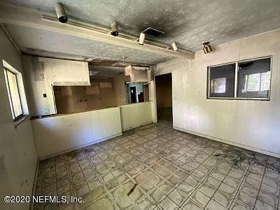 2nd image of 9401 Commonwealth Ave
