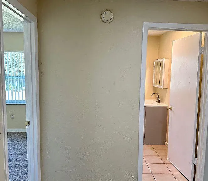 60 Masters Dr #C — Photo 8