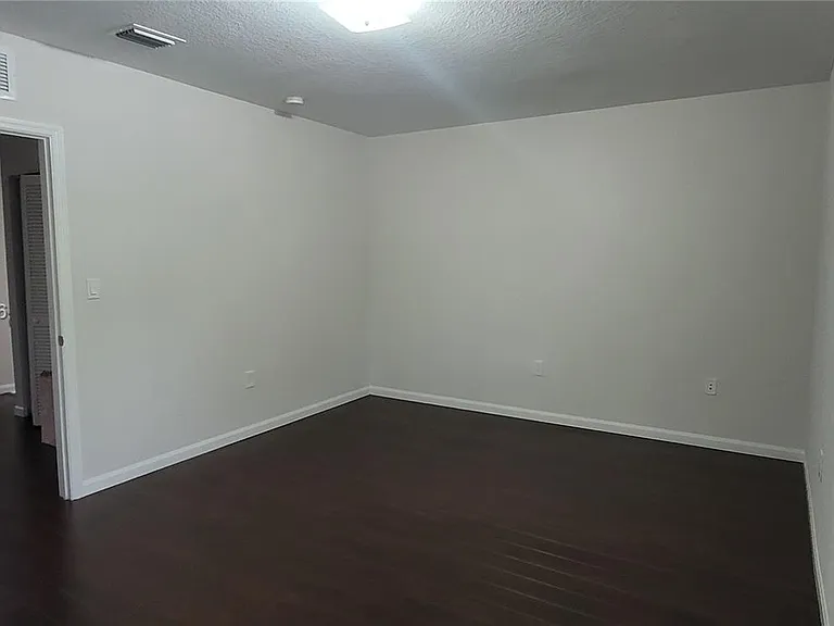 27300 SW 140th Psge — Photo 18