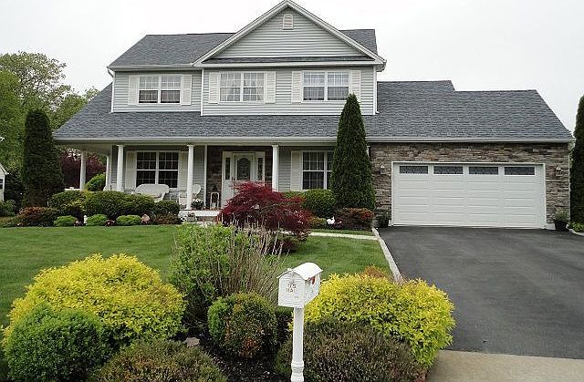 Stunning Colonial