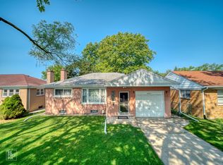 8040 Harding Ave, Skokie, IL 60076