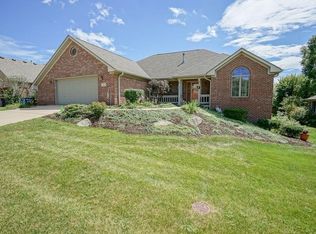 1339 Park Meadow Dr, Beech Grove, IN 46107