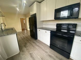 3026 SE Tacoma St #21, Portland, OR 97202