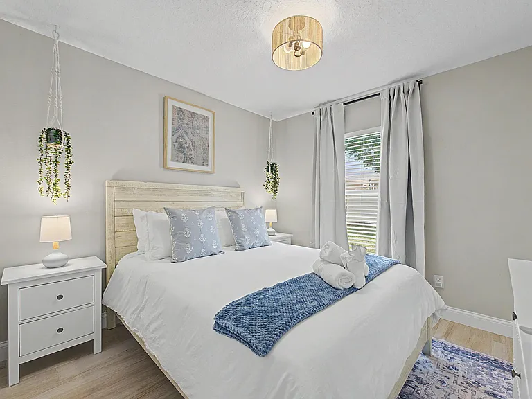6052 114th Ave — Photo 21