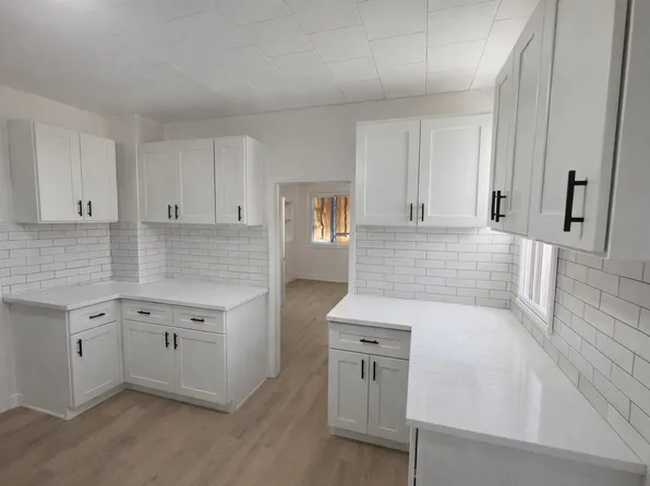 1812 S 7th St, Milwaukee, WI 53204