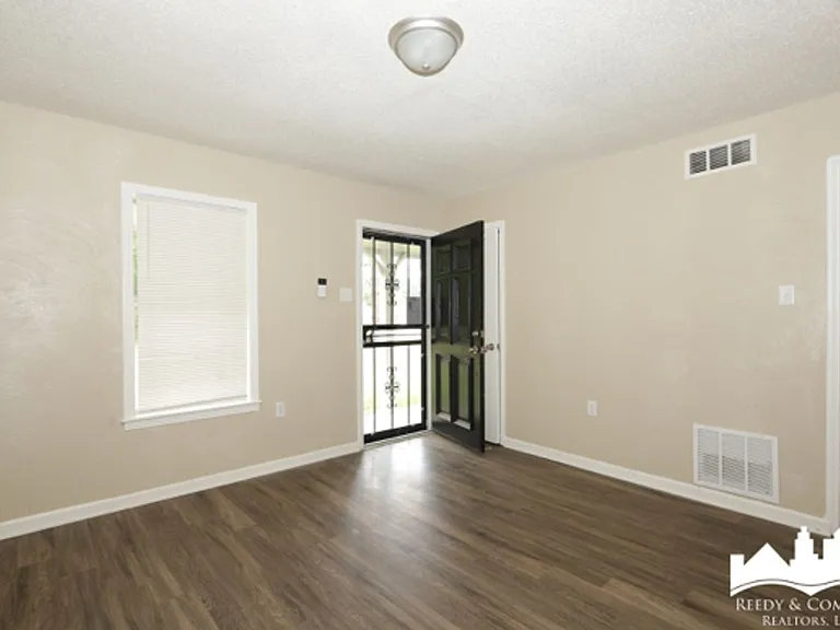 4340 Old Allen Rd — Photo 6