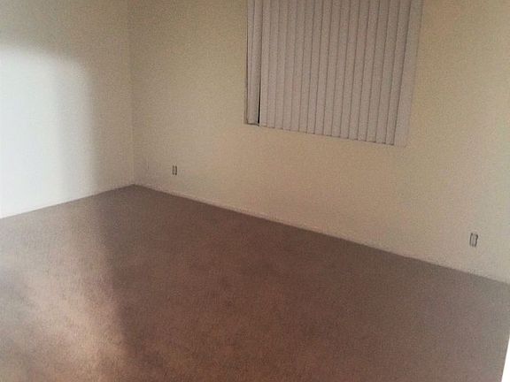 4th image of 227 S Avenue 54 #8-1-1