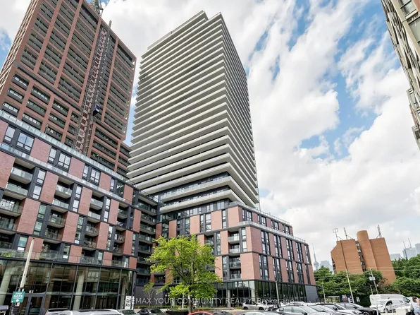 35 Parliament St, Toronto, ON