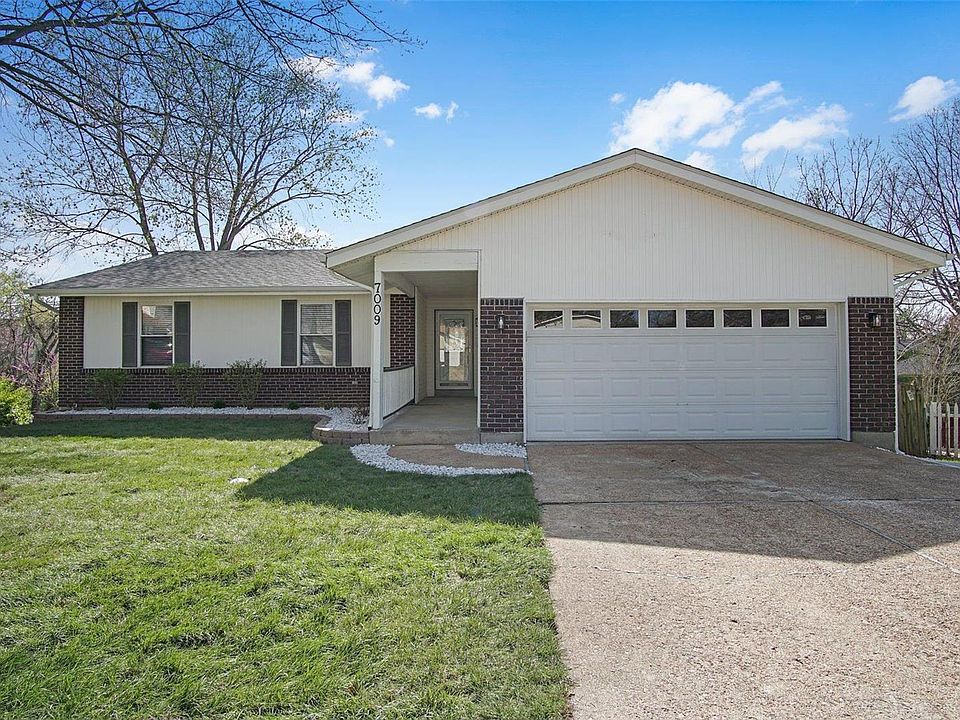 1st image of 7009 Orchard Meadows Ct