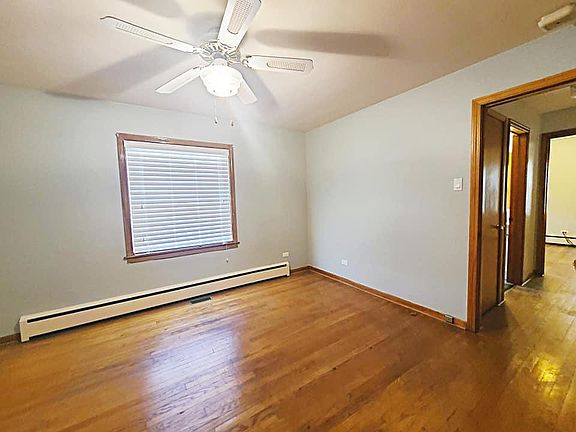 2nd image of 9559 S Yates Blvd
