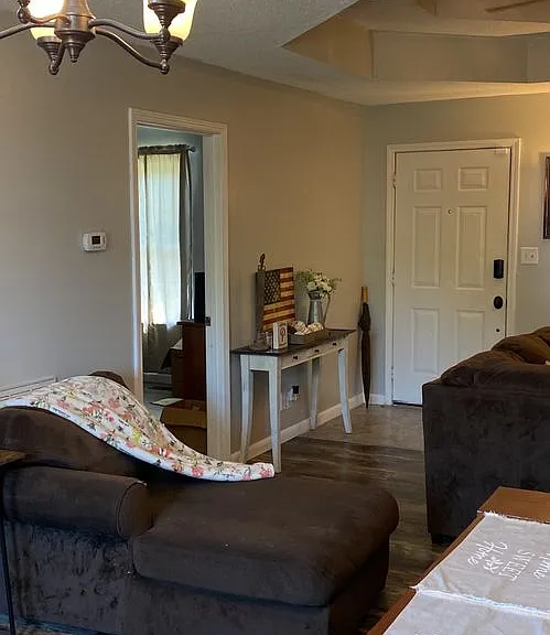 416 Woodale Dr — Photo 12