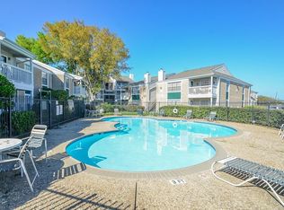 12660 Ashford Point Dr APT 312, Houston, TX 77082