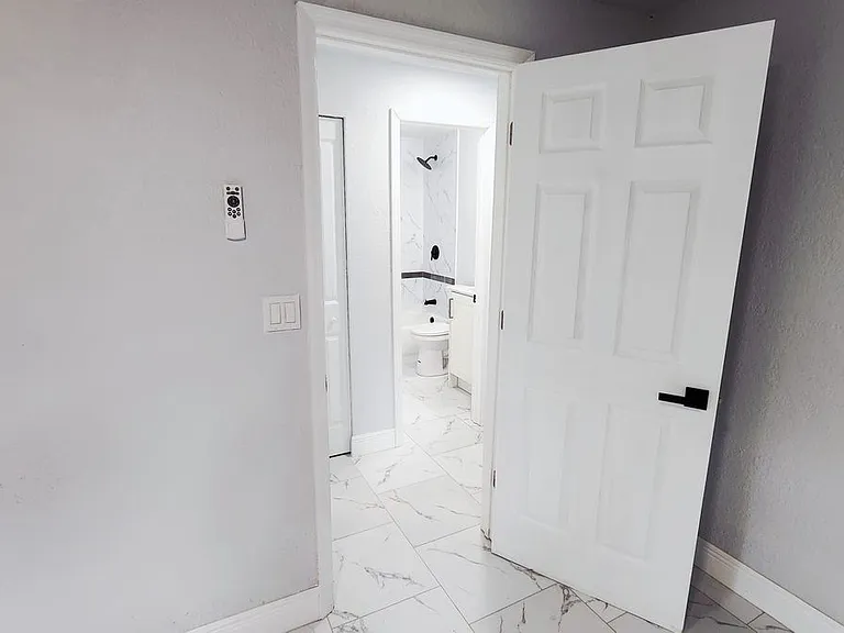 128 Kingston Ave — Photo 20