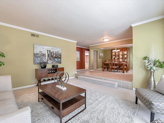 5th image of 597 Curie Dr