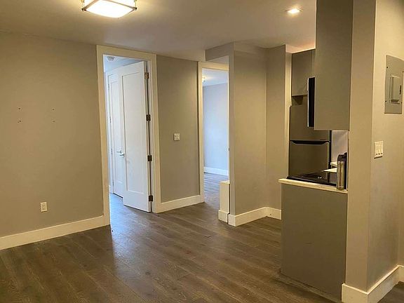 3rd image of 238 E 116th St APT 7