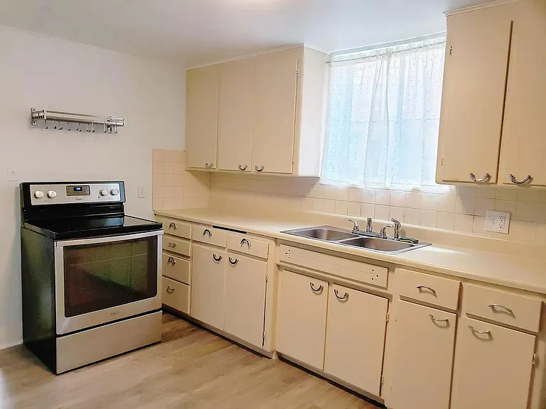 1870 S Garfield St #66 — Photo 4